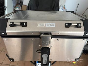 Givi tris Trekker Outback 58 lt e borse  sx dx