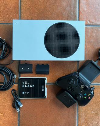 Xbox serie S 512GB + hard disk 2T xbox + Accessori