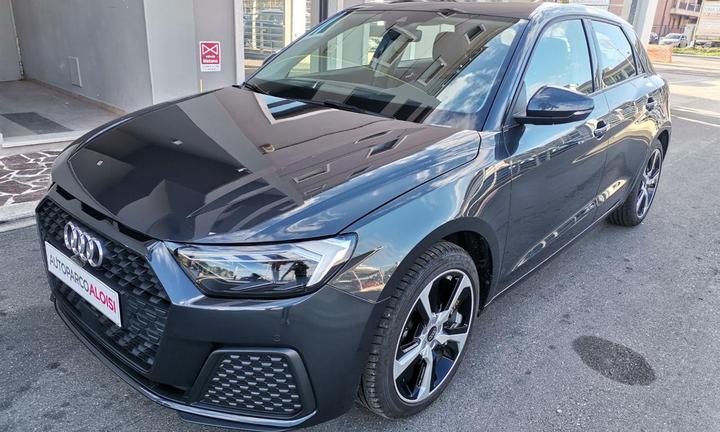 AUDI A1 SPB 25 TFSI S Identity Black