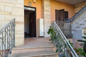 PORZIONE DI BIFAMILIARE A ALEZIO