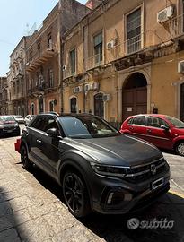 T-roc R-Line 1.5 TSI 150 CV