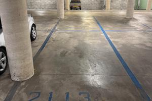 Posto auto coperto in garage privato