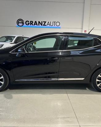 RENAULT Clio Blue dCi 85 CV 5 porte Intens