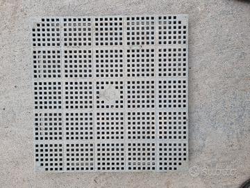 pavimento in pvc da giardino colori grigio e verde