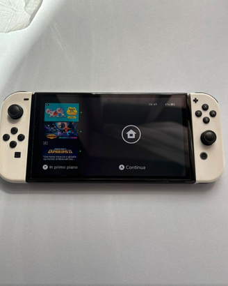 Switch oled bianva 2021 come nuova+accessori