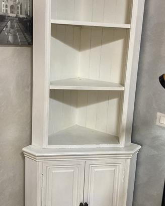 Angoliera stile shabby