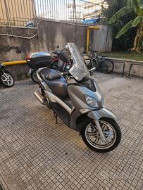 Yamaha X-City 250 - 700€