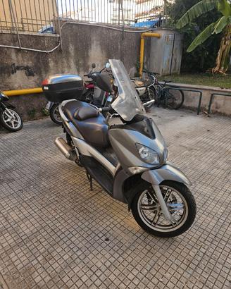 Yamaha X-City 250 - 700€