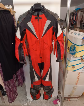 tuta moto
