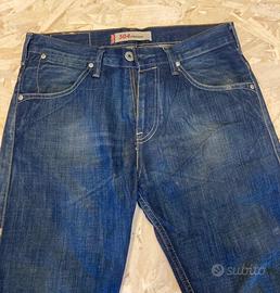 Jeans Levi s 504 uomo Abbigliamento e Accessori In vendita a Milano
