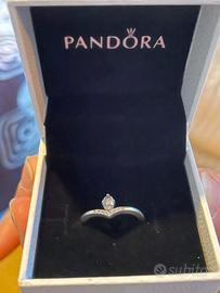 PANDORA Anello chevron classico (mis 56) 197790CZ