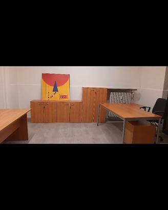 Arredamento ufficio vario in ottime coondizioni