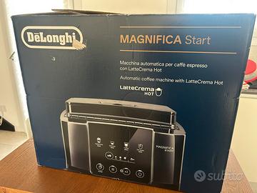Macchina del caffe De’Longhi Start NERA anno 2025