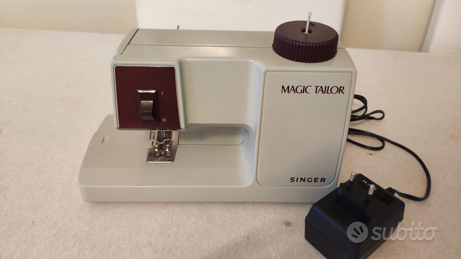 MACCHINA DA CUCIRE SINGER MAGIC TAILOR - anni 80 - Arredamento e ...