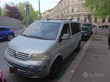 VW T5 2.5 TDI