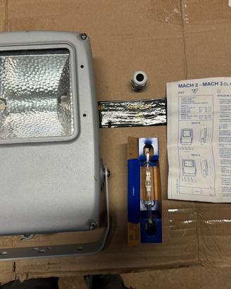Faro professionale DISANO MACH 2/3 – Nuovo