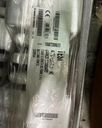 TESI 4 Radiatore Tubolare 600 23 Elementi Bianco S