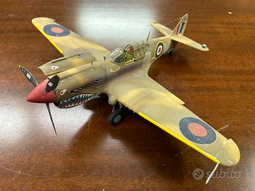 Modellino Statico Aereo Caccia P-40 Tomahawk