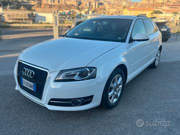 Audi A3 SPB 2.0 TDI 140 cv S tronic Attraction