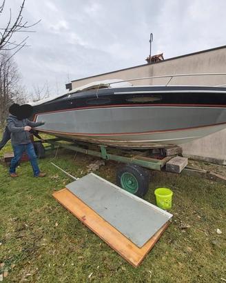 Scafo Chris Craft scorpion 230 Ltd