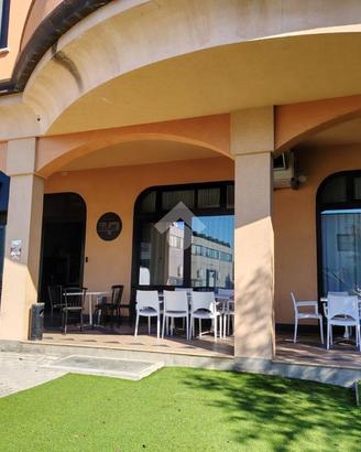 NEGOZIO A LONGIANO