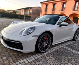 PORSCHE 992 carrera 4s 450 cv color gesso-permuto-