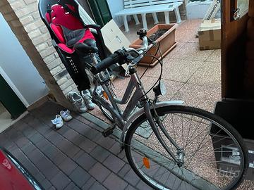 Bicicletta da donna da città con cambio Shimano