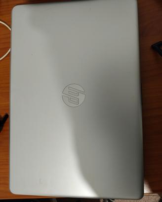Laptop HP 15 – BS010NL