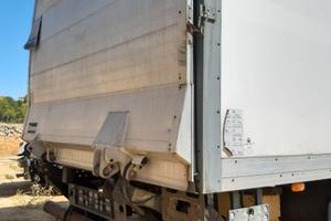 Cassone Box per Iveco Daily con Sponda e Clima