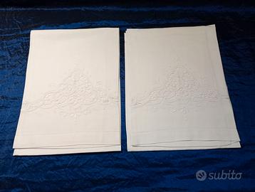 Asciugamani in Lino Ricamo a mano "Pizzo Cantù"