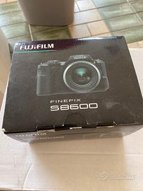 Fujifilm Finepix S8600