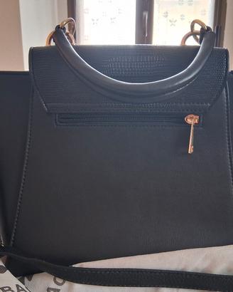 Borsa in pelle da donna colore nero