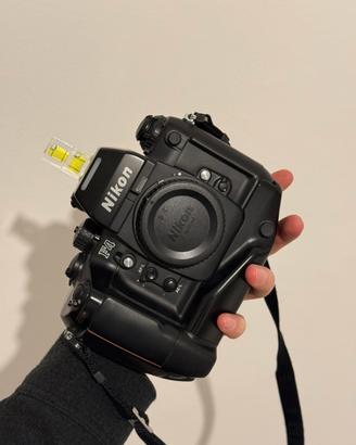 Nikon F4S