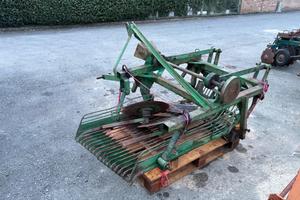 Scava patate mono fila per trattore