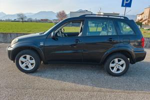 Toyota RAV4 2,0 BENZINA ( FULL OPTIONAL )