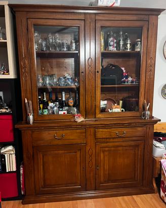 Credenza in legno massello