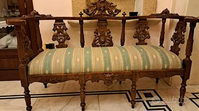 divano antico con 2 poltroncine