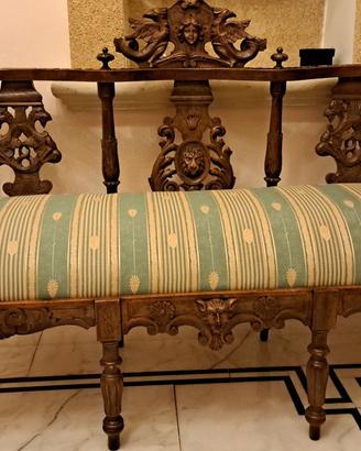 divano antico con 2 poltroncine