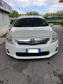 Toyota Auris HSD