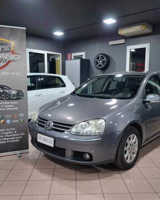 Volkswagen Golf 1.4 benzina 80cv NEOPATENTATO