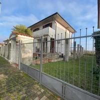 Casa Indipendente Borgo San Siro