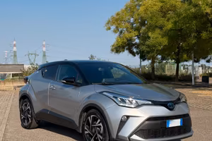 TOYOTA C-HR 1.8 Trend e-cvt
