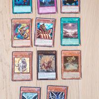 Lotto carte Yugioh rare (9 carte)