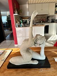 Scultura Richelieu in porcellana biscuit 50 cm