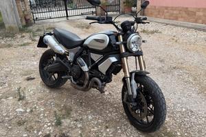 SCAMBLER DUCATI - 1100 CC - 2019 -  4721 km