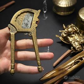 Antico sarota per taglio noci betel raro primo 900