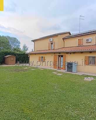 Casa con 2 unità a Gardigiano - RIF 90