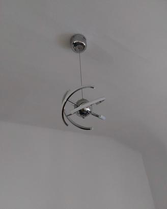 Lampadario a diodi LED