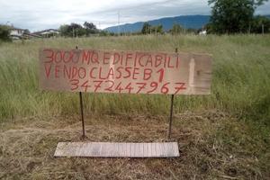 Terreno edificabile fronte strada