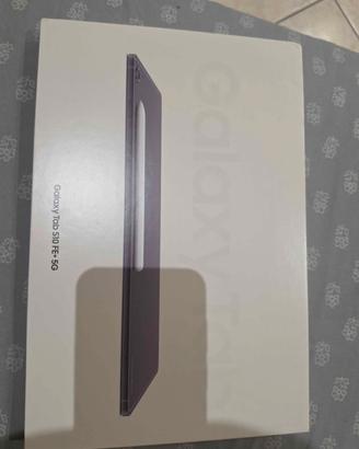 Samsung Galaxy Tab S10 FE+ 5G con cover/tastiera 